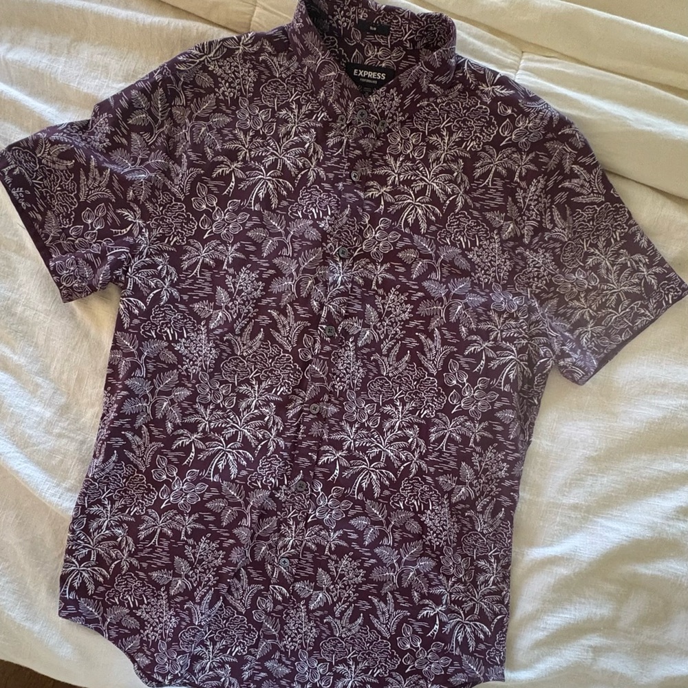 Express plum Botanical print shirt